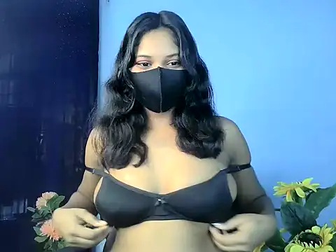 KASHISH SINGH  online show from March 16, 9:35 am