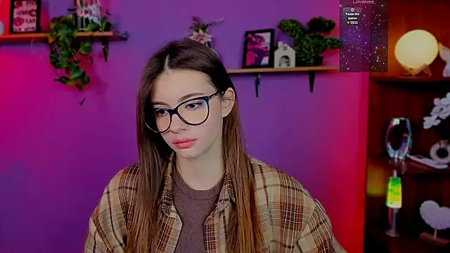 mia bamby1 online show from April 20, 5:10 am