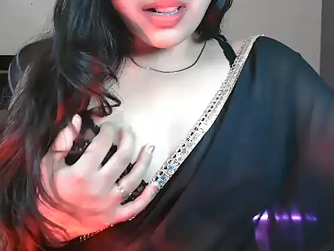 NaughtyUrus online show from April 24, 6:33 pm