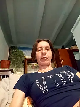 Tania9876 online show from April 26, 6:49 pm