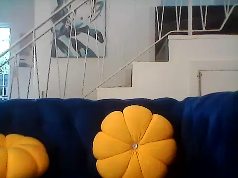 Thickdarkbby online show from April 5, 1:54 pm