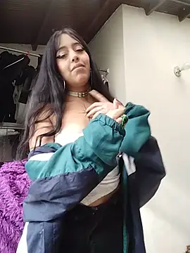 Natalia 27 online show from July 22, 8:43 pm