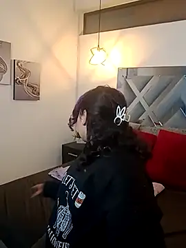 Liily Foxxy online show from April 21, 10:44 am