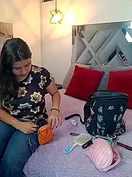 Liily Foxxy online show from April 1, 11:11 am