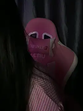 Cum-withyou online show from April 10, 4:24 pm