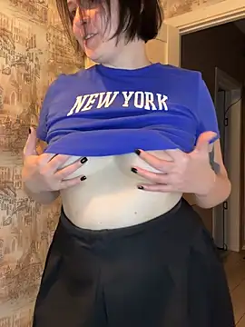 HubbaBaby online show from August 10, 1:31 am