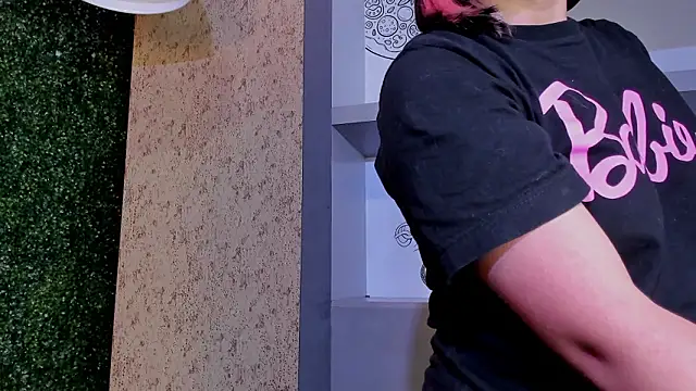 PinkyyPieee  online show from March 13, 1:34 pm