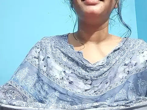 Emma 4433 online show from April 16, 8:08 pm