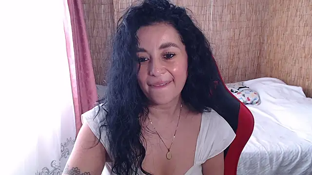 Dayeon   online show from May 13, 4:24 pm