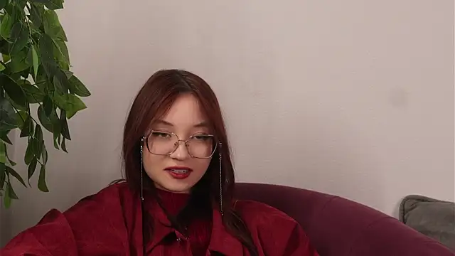 AkikoJost online show from March 16, 10:41 am