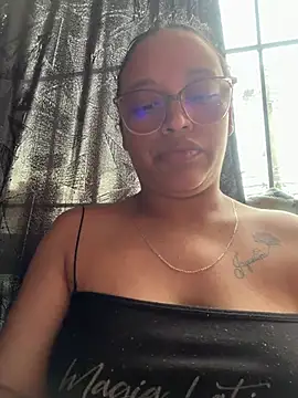 tokio angel online show from April 15, 10:10 pm