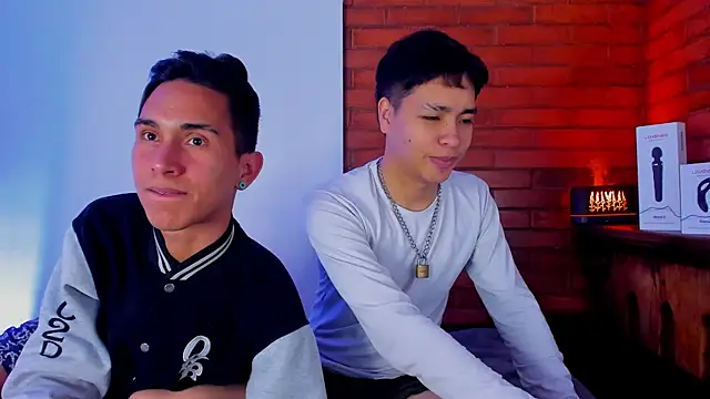 Lee Colee online show from April 5, 3:27 am