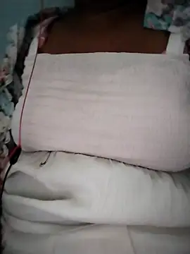 crazy queen 001 online show from March 27, 11:44 am