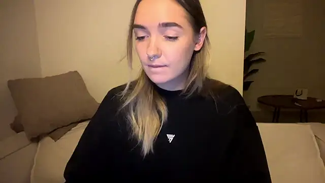 RoxyWet online show from June 7, 12:56 pm