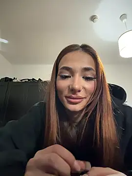 MiilaStarr online show from March 11, 8:44 pm