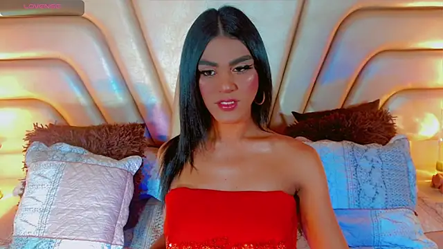 tiifannysexyhot online show from March 22, 1:55 am