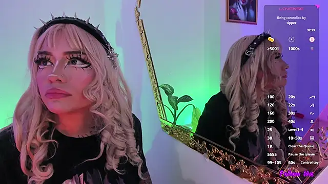 psychodoll 11 online show from May 28, 3:43 pm