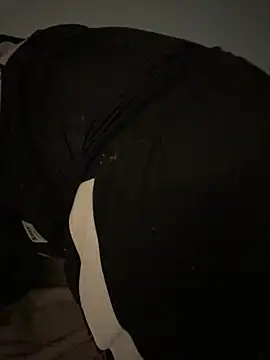 Poison Ivy 29 online show from July 6, 2:39 am