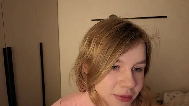 AureliaAngel online show from April 17, 10:01 pm