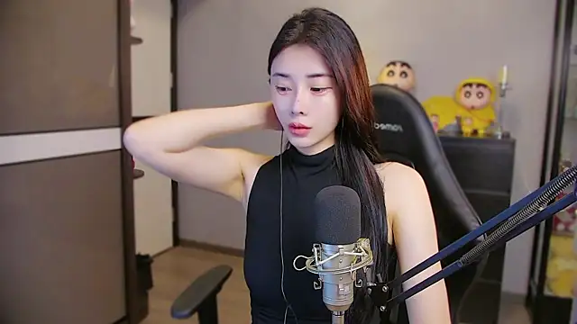 XiaoYuBao- online show from August 4, 2:39 am