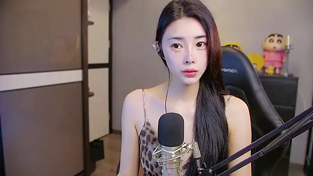 XiaoYuBao- online show from July 29, 3:23 pm