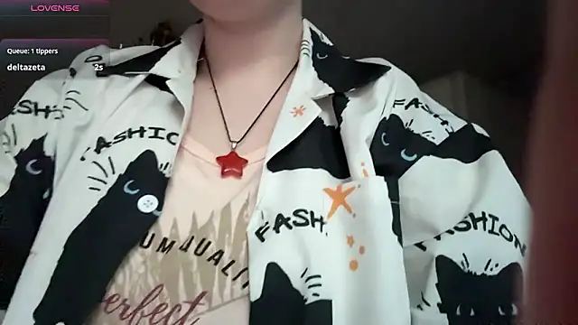 Miacommando online show from March 16, 3:27 pm