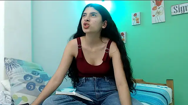 katywild20 online show from March 29, 2:38 pm