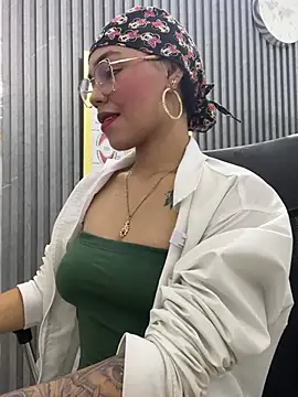 daniela-sexy online show from April 22, 1:52 pm