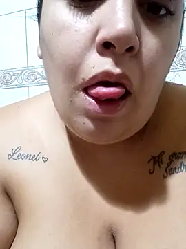 Limoncito300 online show from March 21, 9:53 pm