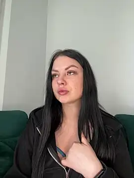 Olenit  online show from March 18, 10:42 am