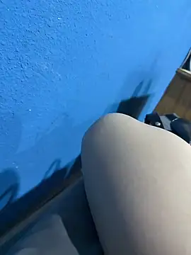 chiqui a19 online show from March 15, 10:23 pm