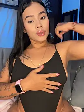 AlisonBeltran1 online show from May 6, 7:45 am