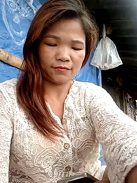 maymay121 online show from April 28, 1:14 am