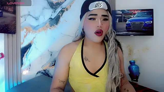 Alice Yermanotta online show from May 7, 4:06 am