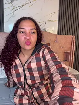 Cloe firee online show from March 18, 5:34 am