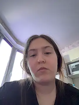 charmingggirl online show from March 21, 7:35 am