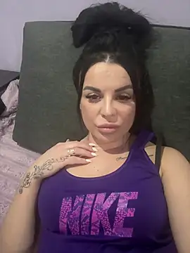 KarolinaSouelx online show from March 20, 8:25 pm