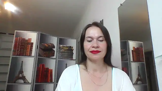 Selena Moo online show from June 14, 8:47 am