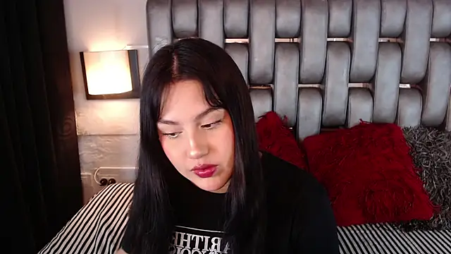 Sofiia Vega  online show from April 21, 11:50 am