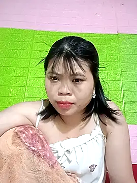 Dumi 009 online show from April 30, 5:40 pm