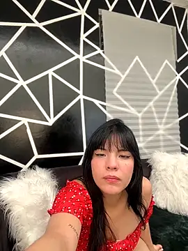 TweetiesPieXXX online show from March 23, 5:52 pm