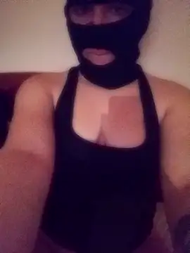 cherrygirl00 online show from April 25, 9:34 pm