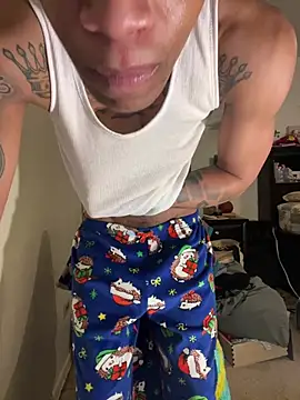 PHAT FTM KLIT87 online show from April 23, 3:14 pm