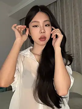jolie 33 online show from June 15, 12:11 am