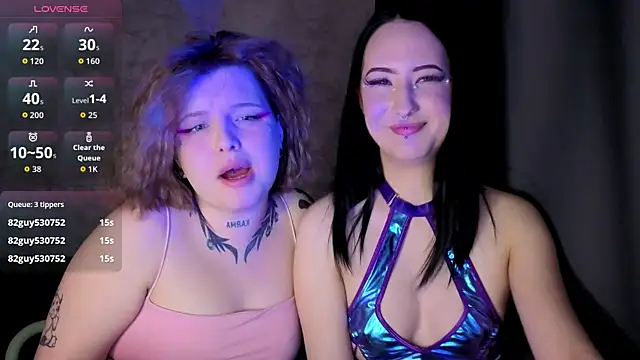 Luna XoXoXo online show from March 27, 8:37 am