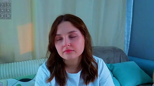 LorriMonz online show from July 29, 1:49 am