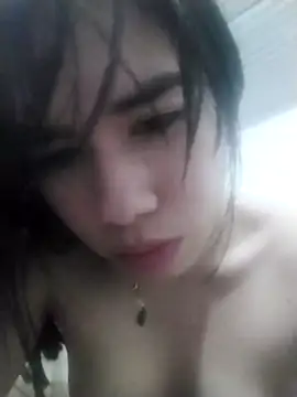 lizeth wong online show from April 19, 5:40 am