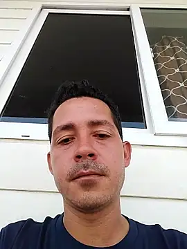 Gabriel leon33 online show from April 18, 8:42 pm