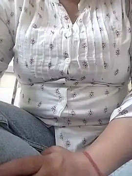 kavaya782 online show from April 1, 3:20 pm