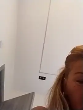 Exotic ParisX online show from March 31, 5:29 am